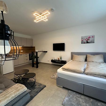 Modernes Apartment In Guter Lage インゴルシュタット エクステリア 写真